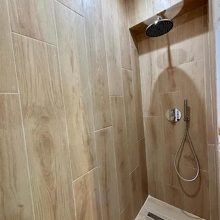 Апартаменты The Double Haven Skg - 2 Bedroom, 2 Bathroom In Center *