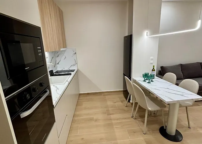 Апартаменты The Double Haven Skg - 2 Bedroom, 2 Bathroom In Center